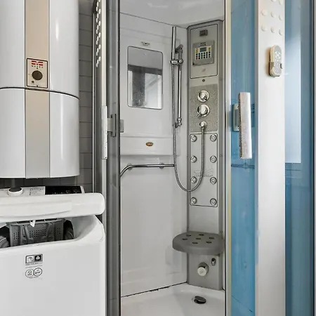 Сasa de vacaciones 2 Bedroom In *