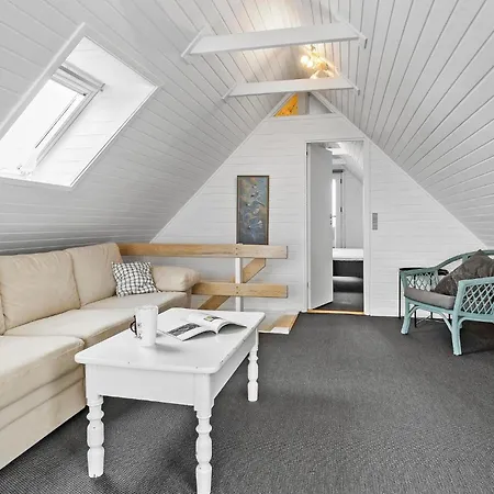 Feriehus 2 Bedroom In *